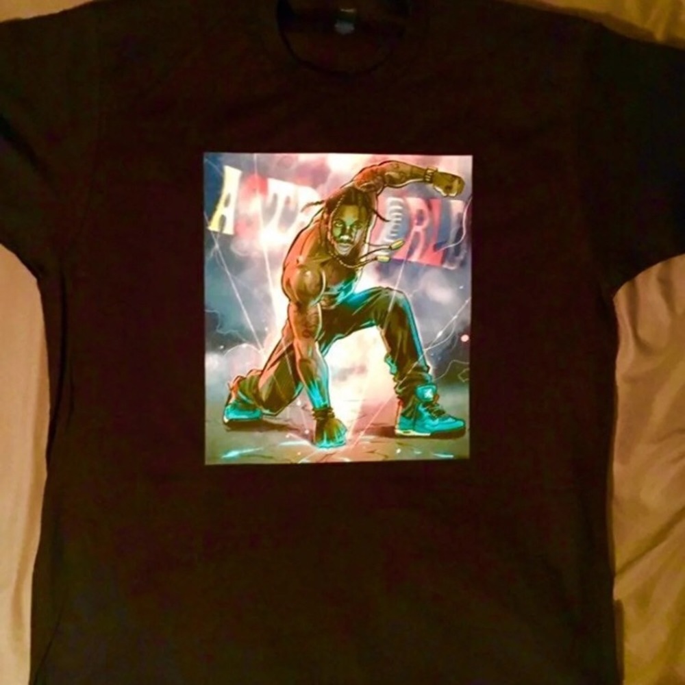 NEW TRAVIS SCOTT ASTROWORLD TEE XLARGE